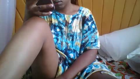 Ella online show from 02/24/25, 06:38