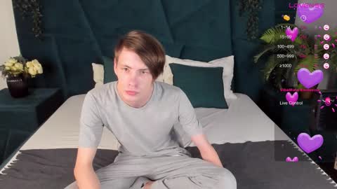 Erick  online show from 02/17/25, 08:47