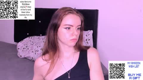 only_sarah1 online show from 03/05/25, 11:27