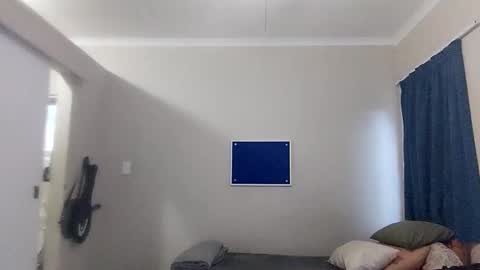 Snapshot of only_you754944 chatting on 09/17/25, 04:58 For me to know online show from 09/17/25, 04:58