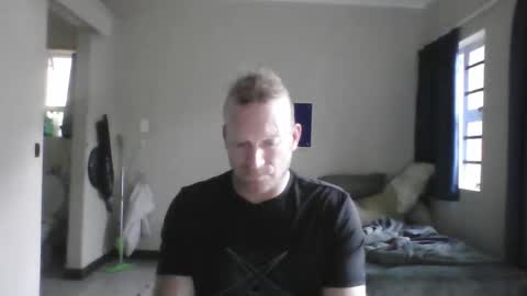 Snapshot of only_you754944 chatting on 10/29/25, 04:04 For me to know online show from 10/29/25, 04:04