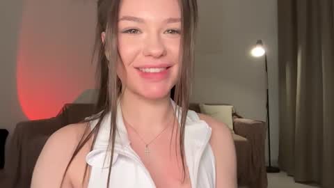 Alice De Milo online show from 03/05/26, 04:36