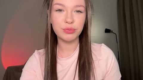 Alice De Milo online show from 03/06/26, 03:30