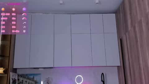 Amelia online show from 12/27/24, 10:23