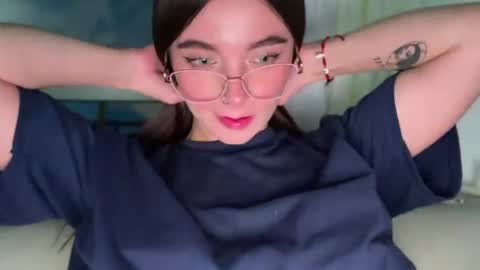 Snapshot of onlysophia chatting on 06/16/26, 11:40 Sophia online show from 06/16/26, 11:40