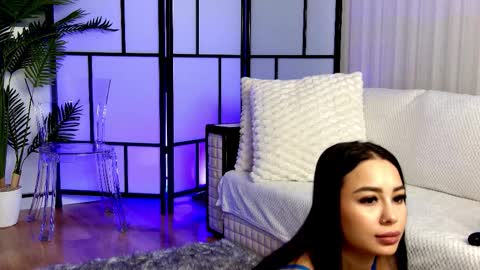 Xandra online show from 11/16/25, 05:57