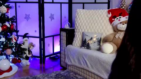 Xandra online show from 12/18/25, 06:52