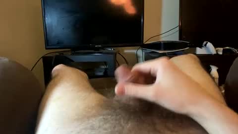 Snapshot of onmyknees007 chatting on 01/07/25, 01:57 Blue online show from 01/07/25, 01:57