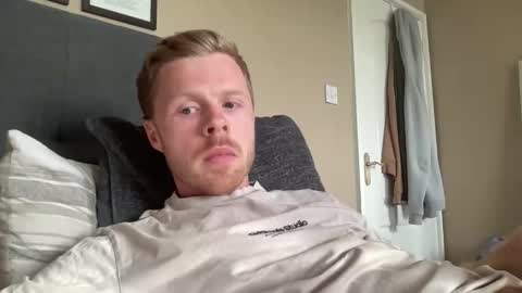 onnmyownface online show from 04/21/26, 05:28