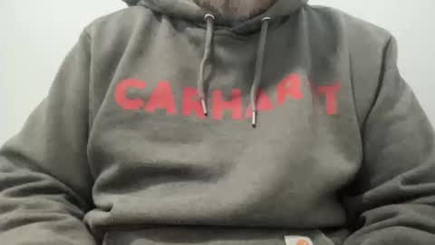 Snapshot of onthedlhere chatting on 10/17/25, 02:19 onthedlhere online show from 10/17/25, 02:19