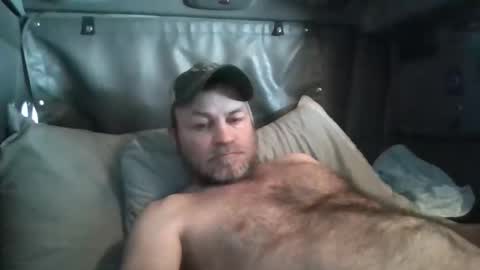 onthemove03 online show from 11/23/25, 03:56