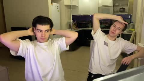 Snapshot of oofcblesssexx chatting on 12/29/24, 07:43 bless god online show from 12/29/24, 07:43