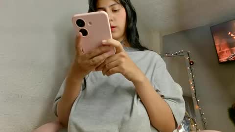 juanita online show from 12/30/24, 03:57