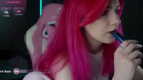 Hannah online show from 12/21/25, 04:03