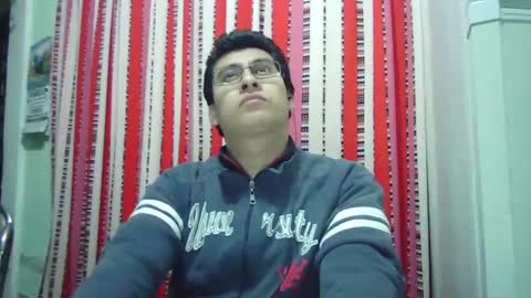 Snapshot of oomaurooo chatting on 12/14/24, 06:46 oomaurooo online show from 12/14/24, 06:46