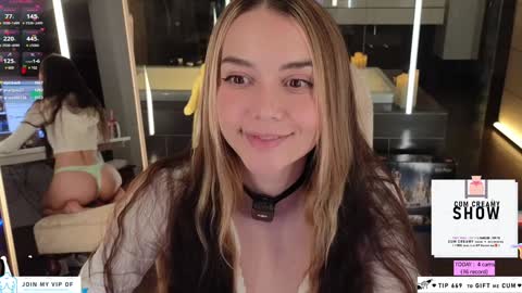 Snapshot of oooops__ chatting on 01/16/25, 10:12 Eva online show from 01/16/25, 10:12