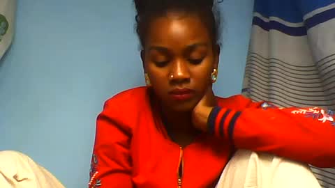 oooorazanasoa online show from 07/01/26, 07:24
