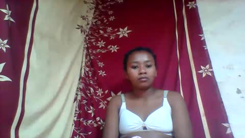 Snapshot of oooozafiette chatting on 05/23/26, 06:23 oooozafiette online show from 05/23/26, 06:23