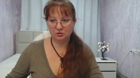 Snapshot of oovanessahotts chatting on 05/29/26, 05:27 Vanessa online show from 05/29/26, 05:27