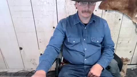 Snapshot of openmindedcowboy chatting on 12/24/24, 07:00 kinkynerd online show from 12/24/24, 07:00