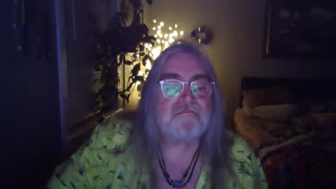 Snapshot of opiegonebad chatting on 03/21/26, 08:19 Kumquat online show from 03/21/26, 08:19