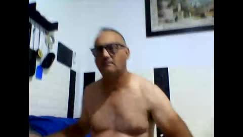 Snapshot of orac68 chatting on 09/23/25, 09:29 orac68 online show from 09/23/25, 09:29