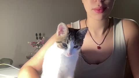 orchida online show from 11/08/25, 03:01