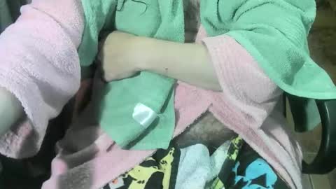 Ore online show from 11/07/25, 04:34