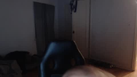 Snapshot of oregon87 chatting on 12/26/24, 02:05 The Oregon Lumberjack online show from 12/26/24, 02:05