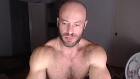 Snapshot of oregon87 chatting on 01/12/25, 05:45 The Oregon Lumberjack online show from 01/12/25, 05:45