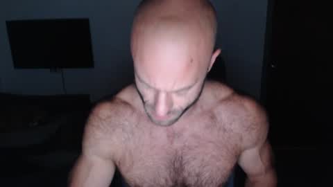 Snapshot of oregon87 chatting on 10/09/25, 02:04 The Oregon Lumberjack online show from 10/09/25, 02:04