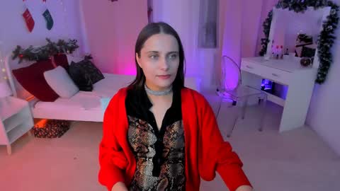 Snapshot of orfeya_one chatting on 01/10/25, 02:45 Orfeya online show from 01/10/25, 02:45
