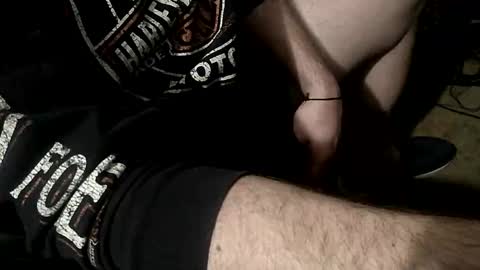 orgasmgiver9090 online show from 04/05/26, 08:17