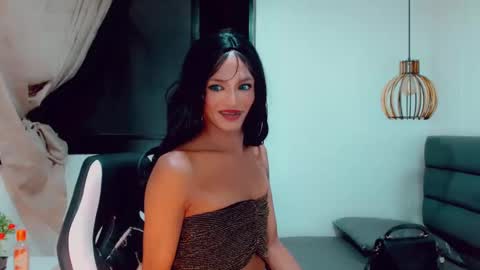 Oriana braom online show from 01/19/25, 01:43