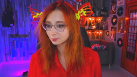 Orianna -  Hi Im into geek culture cosplay crafting LARP games. Shall we play DnD online show from 12/04/24, 03:21