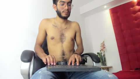 orion y perla online show from 02/13/25, 06:41