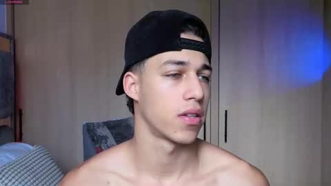 Orionblaze 69  online show from 11/01/25, 07:38