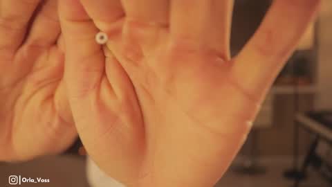 Snapshot of orla_voss chatting on 03/12/25, 12:42 Orla online show from 03/12/25, 12:42