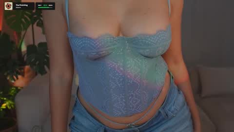 Snapshot of orla_voss chatting on 02/16/26, 01:02 Orla online show from 02/16/26, 01:02