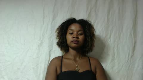 ornela138296 online show from 04/27/26, 08:12