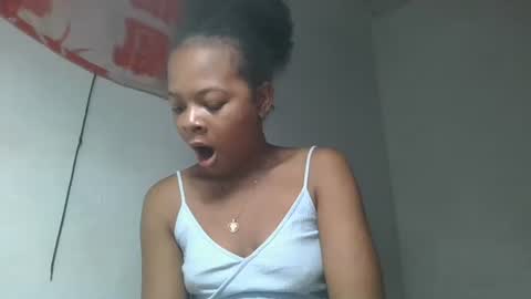 ornellahhh online show from 10/14/25, 01:56