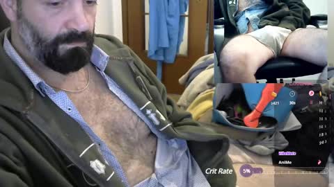 Snapshot of orso4sins2 chatting on 12/25/24, 12:15 orso online show from 12/25/24, 12:15