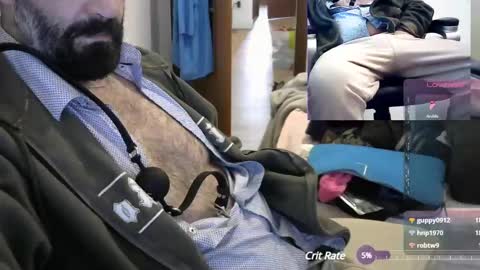 Snapshot of orso4sins2 chatting on 01/01/25, 11:16 orso online show from 01/01/25, 11:16