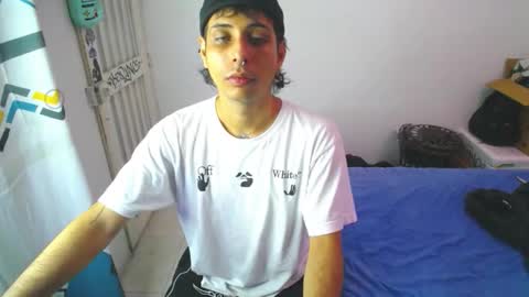 Snapshot of orus_420 chatting on 11/02/25, 08:17 orus_420 online show from 11/02/25, 08:17