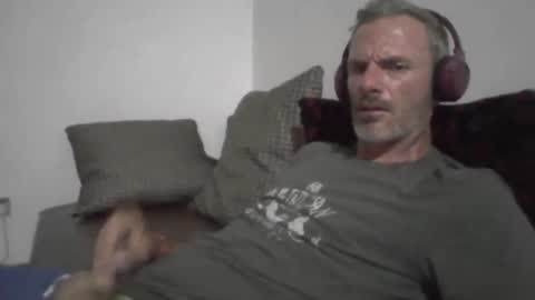 orwel09 online show from 04/18/26, 07:07