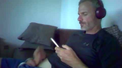 orwel09 online show from 04/19/26, 03:11