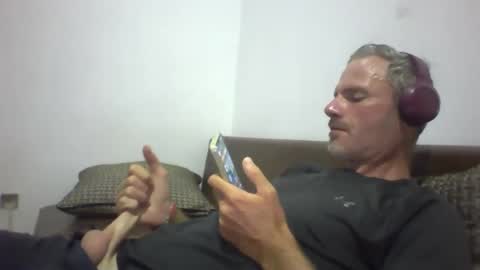 orwel09 online show from 04/29/26, 05:30