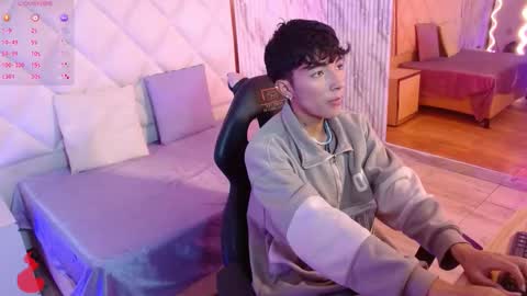 osamu_tay online show from 02/17/26, 07:09