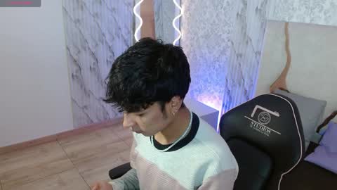 osamu_tay online show from 04/06/26, 03:04