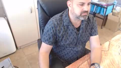 Snapshot of oscar_msng chatting on 05/06/26, 04:12 Oscar online show from 05/06/26, 04:12